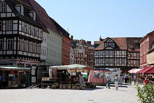 Quedlinburg - Markttag auf dem Quedlinburger Marktplatz